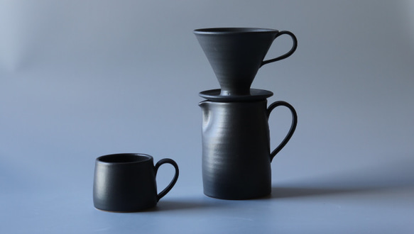 陶器のコーヒーサーバー　黒 4枚目の画像