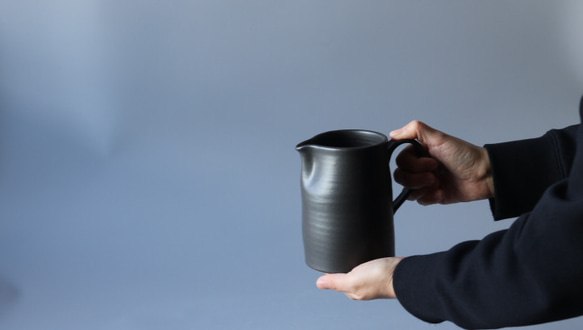 陶器のコーヒーサーバー　黒 5枚目の画像
