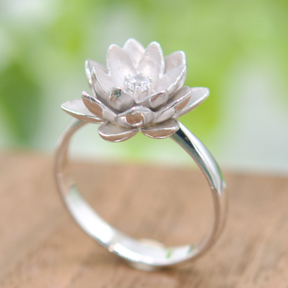 K18エレガントな花デザインリング K18エレガントな花デザインリング アクセサリー