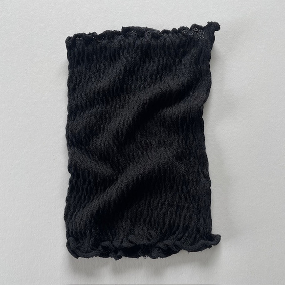 ＵＶ対策　シルク１００％　ニット膨れ織りネックカバー　ブラック 1枚目の画像