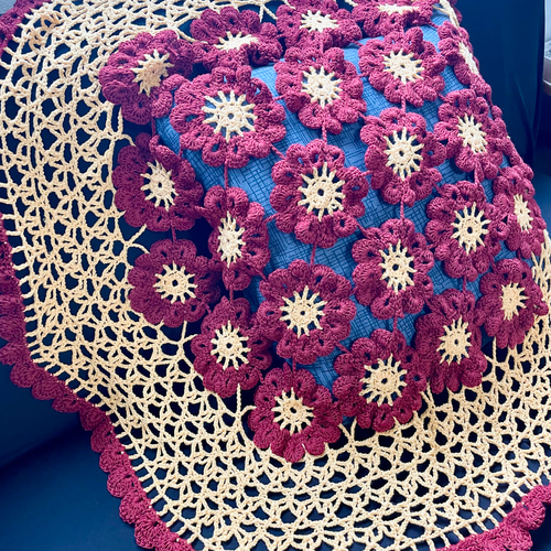 手編み 北欧風 花 モチーフ編み ブランケット ひざ掛け ギフト 赤 黄色