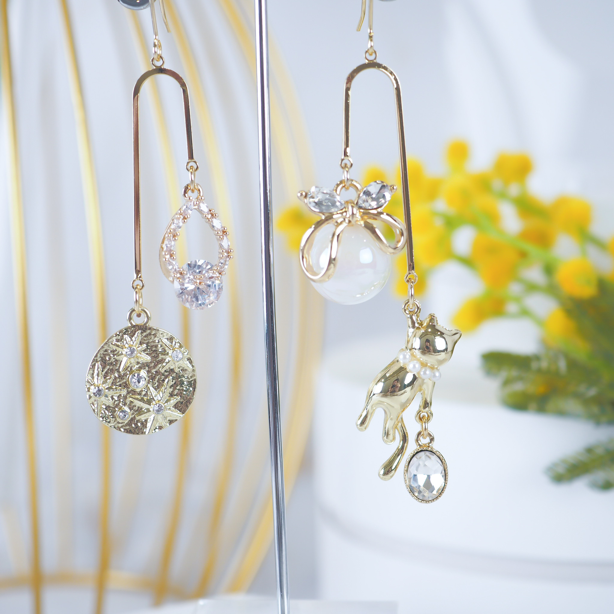 ♡ハンドメイド♡ビジューピアスイヤリング天秤座 78e58e57871520ed8c7bb4e724b0d1