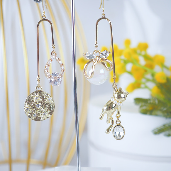 ♡ハンドメイド♡ビジューピアスイヤリング天秤座 ACKERMAN定番】アシンメトリー天秤⚖️ピアス/イヤリング ピアス