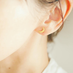 月亮耳環 第3張的照片