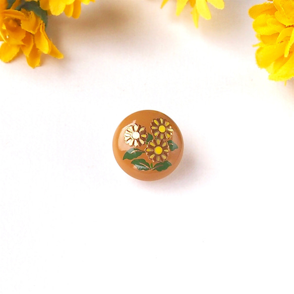 Urushi Earrings 〜Miyabi〜 Small chrysanthemum flowers 第1張的照片