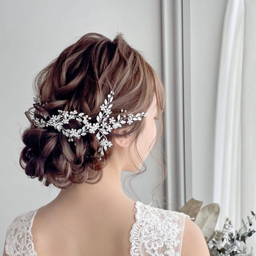 flua flower haired ブライダル　ヘアアクセサリー ヘッドドレス ゼクシィ掲載】フルール ブライダルヘッドドレス ヘア