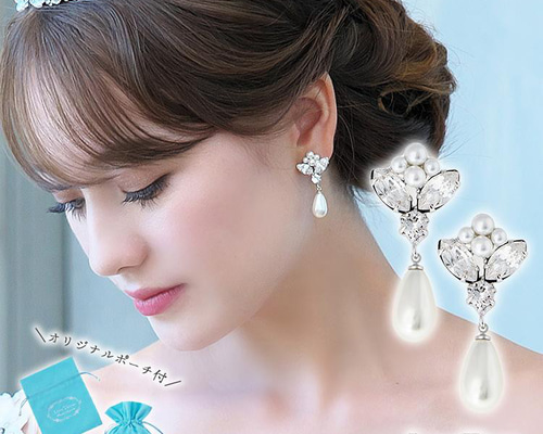 【匿名配送】【flua】シルバーペタルフラワーイヤリングアシンメトリーブライダル imgrc0102876472.jpg