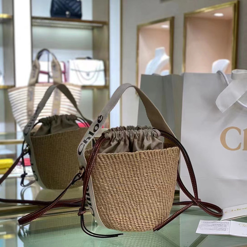 クロエChloeかごバッグショルダバッグ新品未使用送料込 かご クロエChloeかごバッグショルダバッグ新品未使用送料込 かご