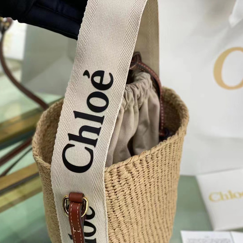 クロエChloeかごバッグショルダバッグ新品未使用送料込 かご クロエChloeかごバッグショルダバッグ新品未使用送料込 かご