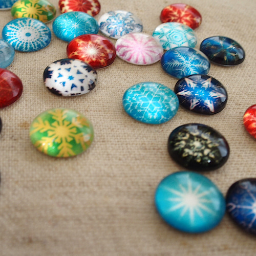 ハンドメイド ボタンカボション多色 ピアス用素材セット12