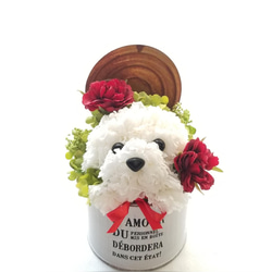 花の犬【白】プリザーブドフラワー 犬 花 ペット  カーネーション 誕生日  母の日 お供え 犬好き フラワーギフト 3枚目の画像