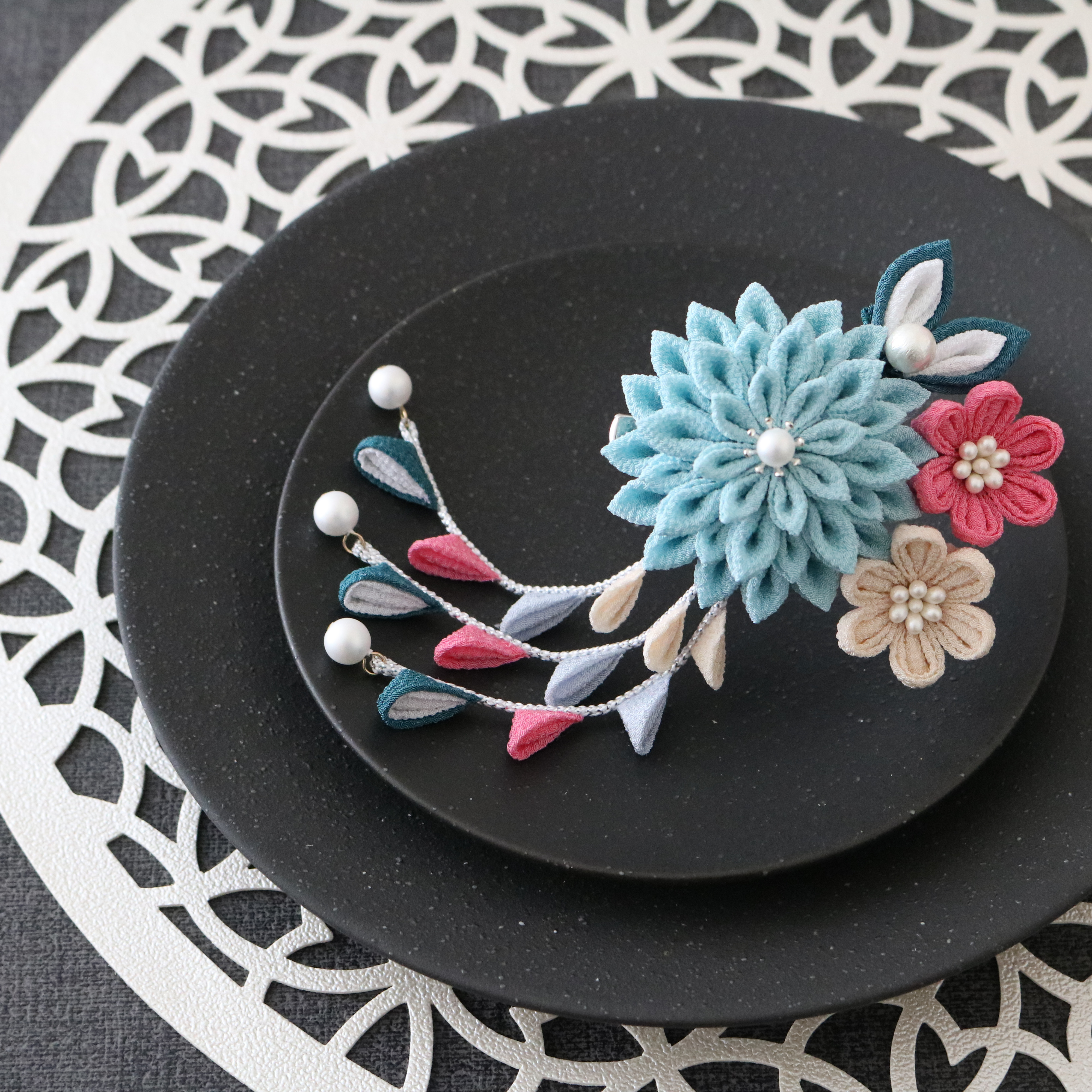 【フレンチシャビー】つまみ細工のクリップ付きかんざし＊七五三・成人式の髪飾りに＊簪＊ 4,872円