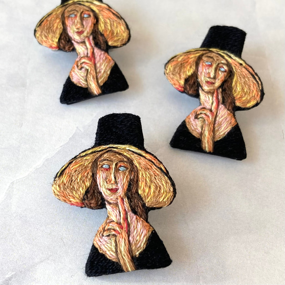 モディリアーニ「大きな帽子のジャンヌ・エビュテルヌ」の手刺繍ブローチ 5枚目の画像