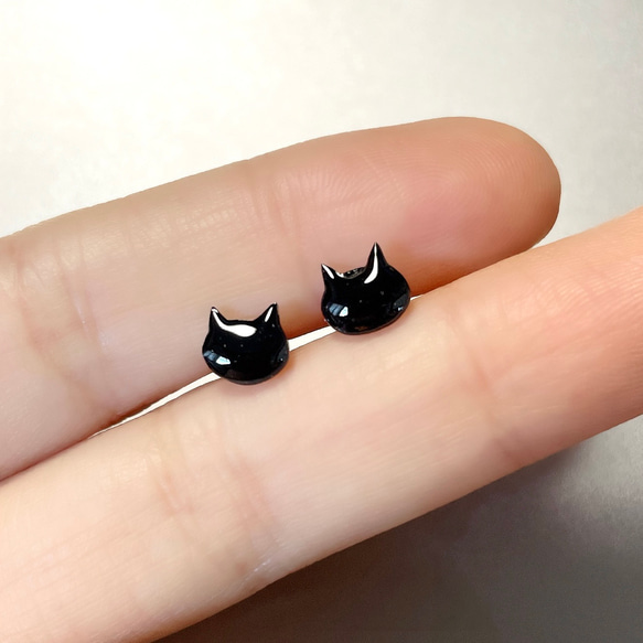 黒猫 にゃんこ ボディピアス 14G 16G 18G 軟骨ピアス 片耳 1個のお値段 3枚目の画像