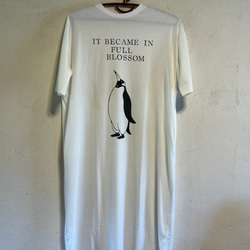 ペンギン レディース半袖プリントTシャツワンピース 2枚目の画像