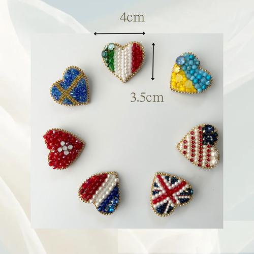 世界をハートに☆国旗のビーズ刺繍ブローチ ブローチ beads syurippi