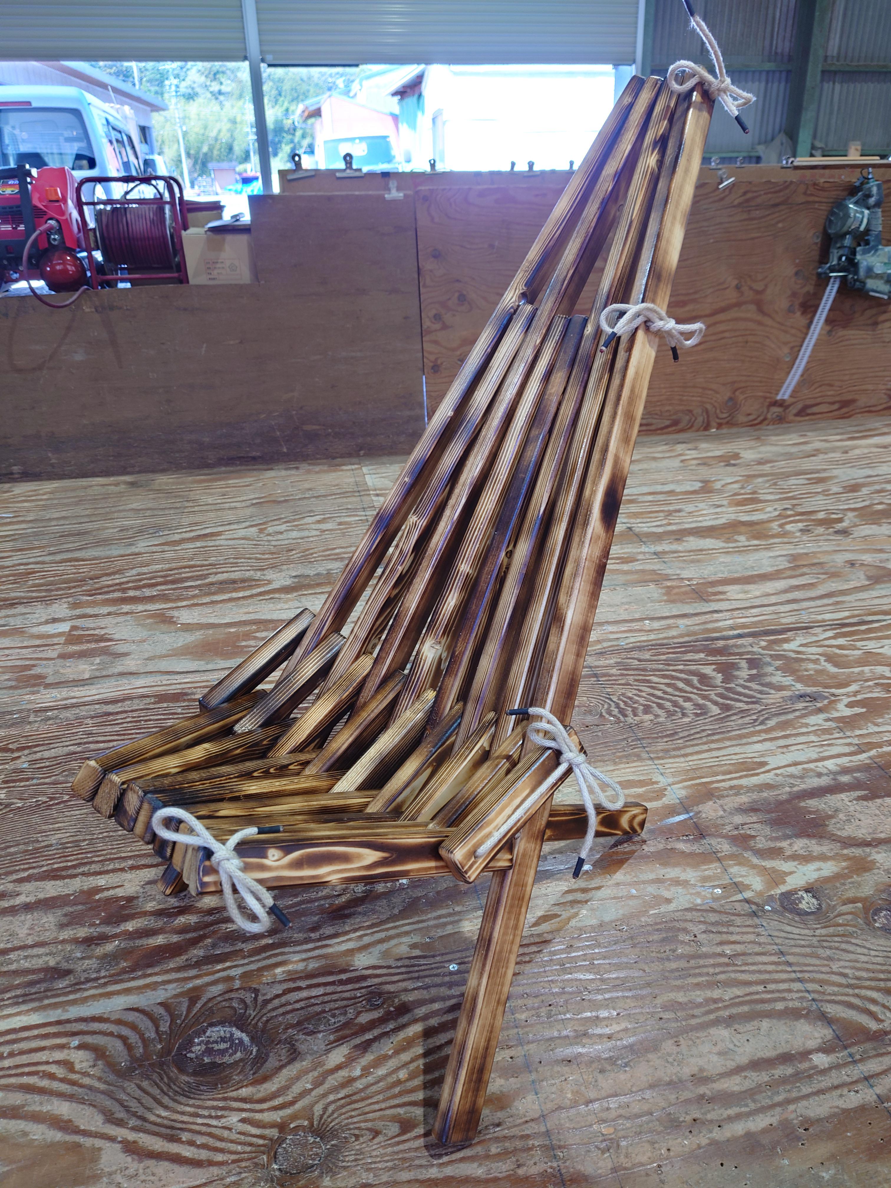 ベランピングにもオススメ!! 折りたたみイス　『フォールディングチェア』　《焼き仕上げ》