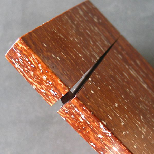 【桜】 木製名刺入れ　染井吉野の花吹雪模様が美しい 【即日発送】