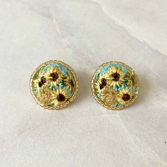 ゴッホ「ひまわり」の手刺繍ピアス/イヤリング イヤリング