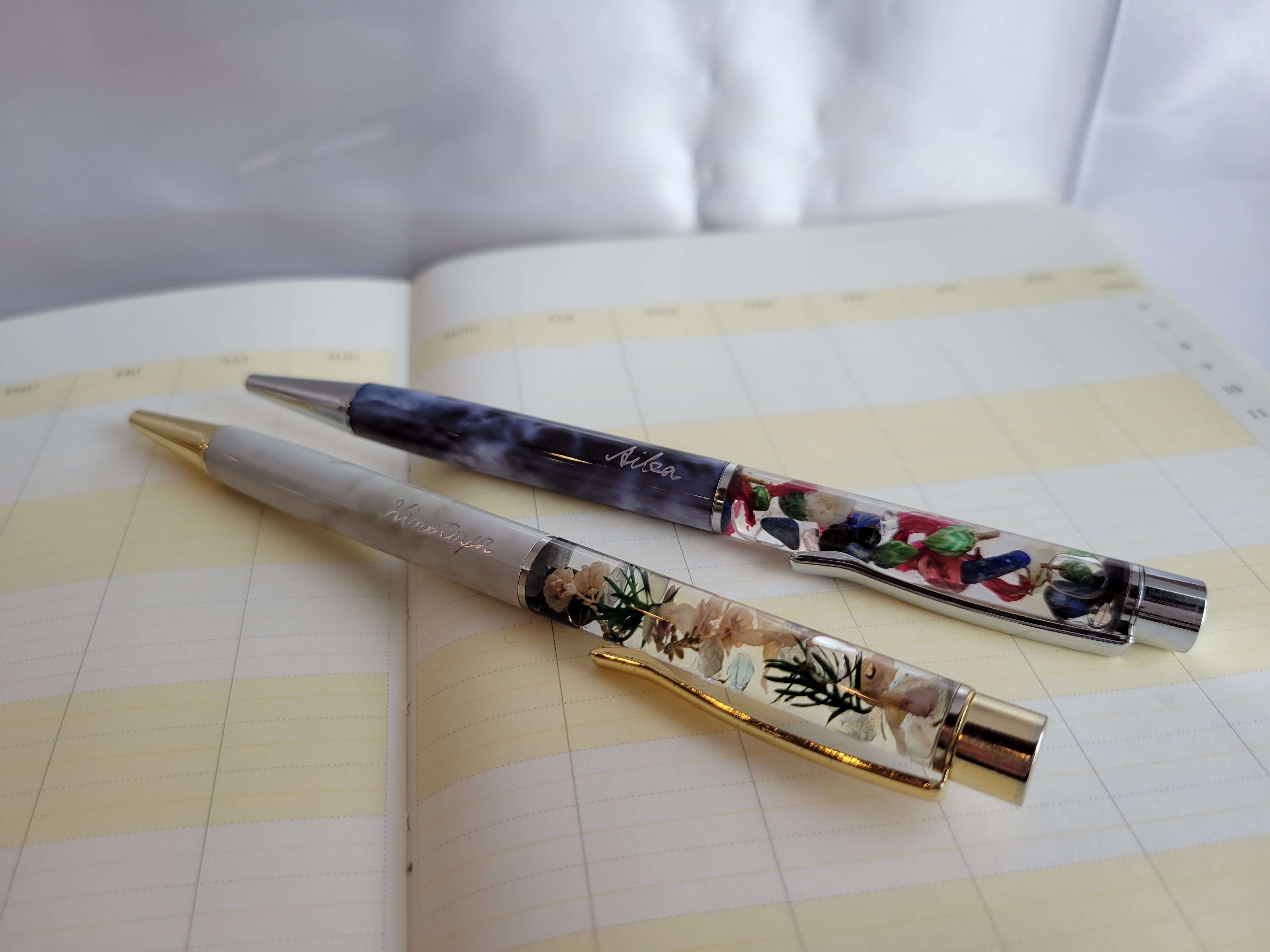 送料無料（沖縄配送） 先行販売㊿ / 天然石 カスタムボールペン フロー