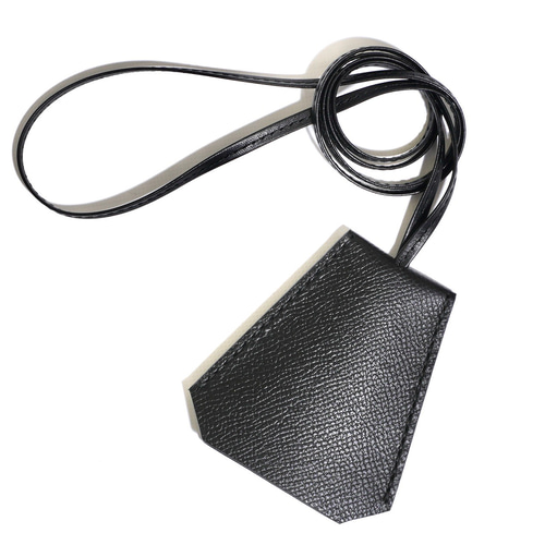 Clochette necklace / レザークロシェット ブラック 平紐 Clochette necklace / レザークロシェット ブラック 平紐