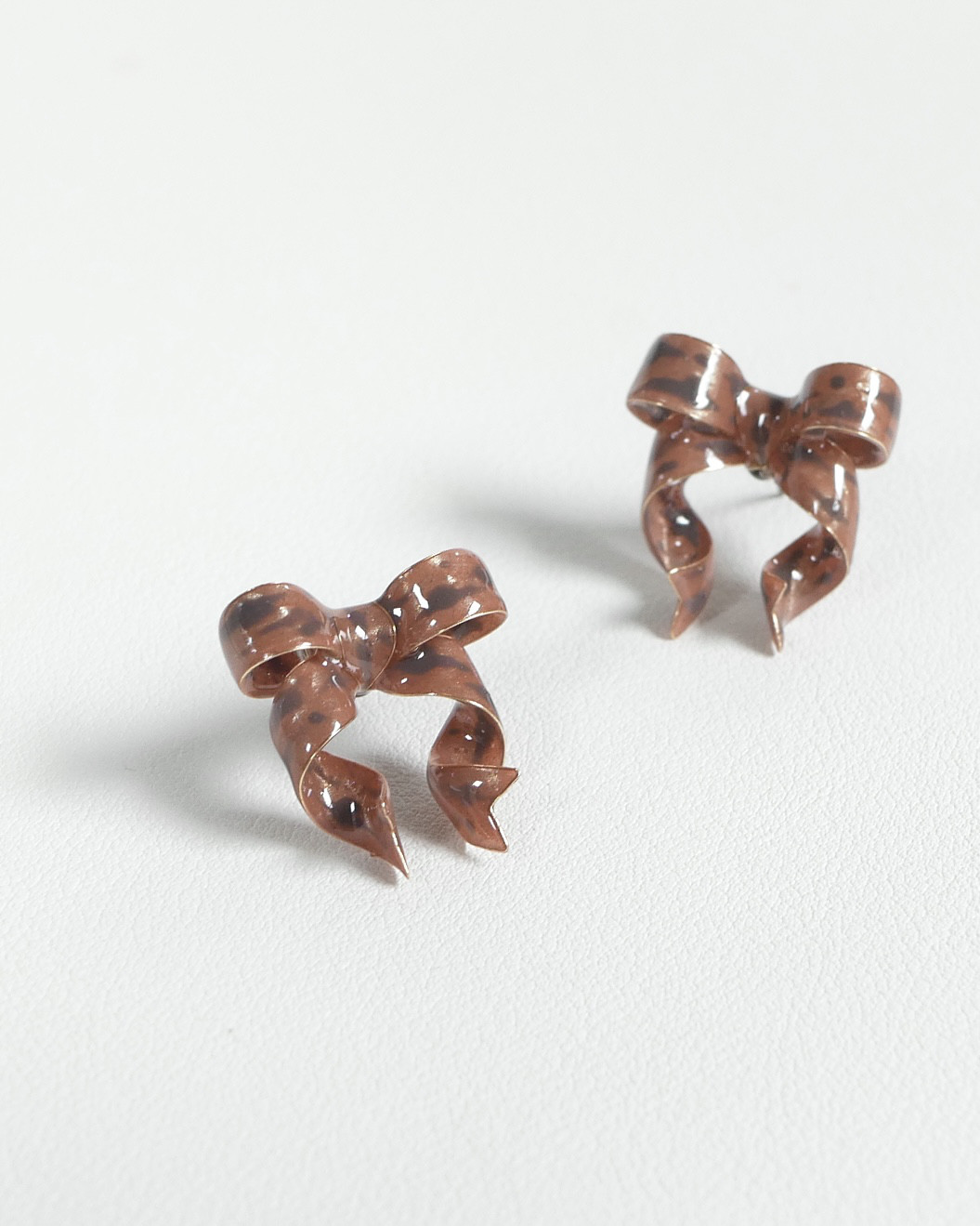 Mリボン　レオパード　ピアス&イヤリング　インパクト重視 お出かけ　推し色　推し活にオススメ