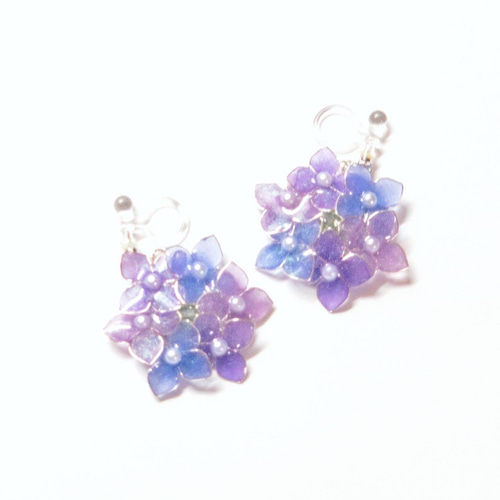 温度で色が変わる？！ 紫陽花 イヤリング ピアス 6輪 シルバー ピアス