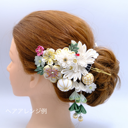 つまみ細工ヘアアクセサリー　髪飾り　鶴　白　正絹　和装　成人式　結婚式 Tsuru】 つまみ細工髪飾り 鶴 和装 着物 振袖 袴 色打掛 成人式