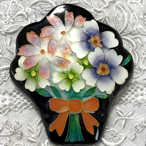 【希少】七宝焼 透かし扇 銀線細工 ブローチ 希少】七宝焼 透かし扇 銀線細工 ブローチ 希少】七宝焼 透かし扇 銀線