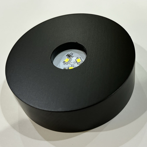 光源のご提供】本格的な照明が作れる乾電池式LED照明台座[DZ001