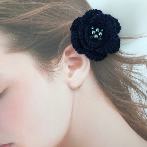 毛糸編み ヘアゴム フラワー ネイビー ブルー 紺 かぎ針編み 花