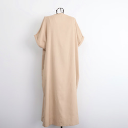 棉亞麻杜爾曼式連衣裙米色 第12張的照片