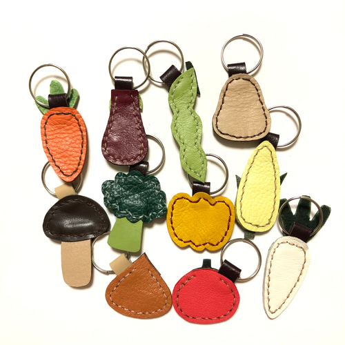 野菜フレンズの愉快な仲間たち キーホルダー レザー 本革使用