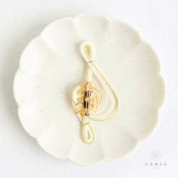 デザフェス61完売！再販【あなたの演奏を聴きたくて　ト音記号のブローチ　ゴールデンスィング】 2枚目の画像