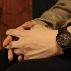 ◆『JET　BLACK　all.ver』　クォーツ式手作り腕時計◆LBQ-3023 5枚目の画像
