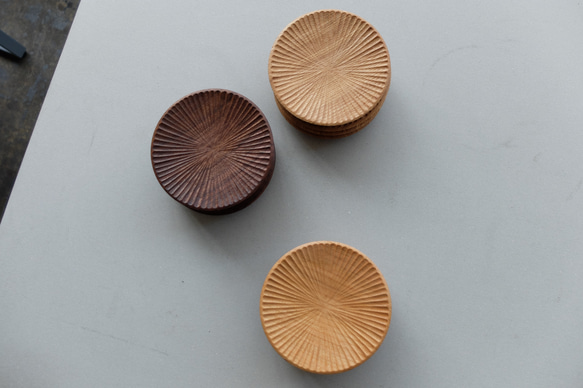 【再入荷】ハツリ小皿（ウォールナット｜オイル・蜜蝋仕上げ） 9枚目の画像