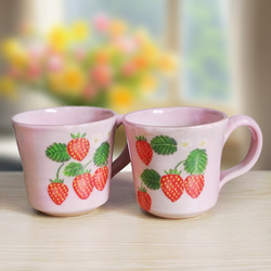 陶器】苺のマグカップ【特集掲載】 マグカップ 心司窯 通販 9317310