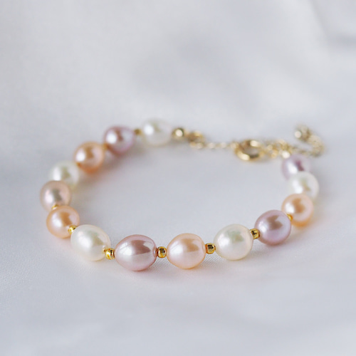 ナチュラルカラー淡水パールブレスレット ブレスレット Boite de maco