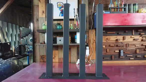 マットブラックでアイアンな極太鉄脚♪ 50×100×650mm 波型 4脚ver. ダイニングテーブル