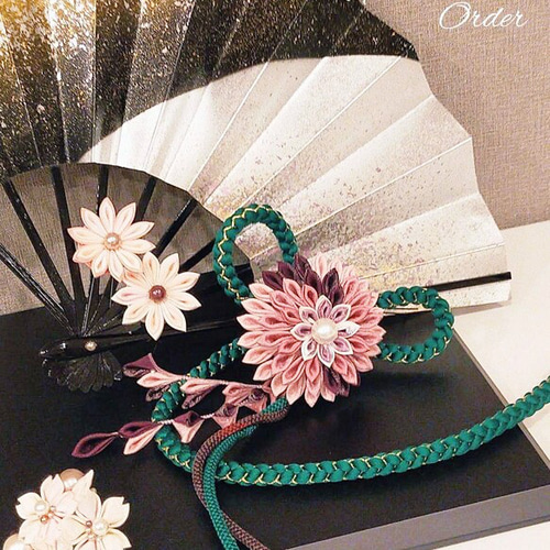 つまみ細工髪飾り　蝶々　ダリア　マム　透かし　ピンク　きなり　ゴールド　パール つまみ細工髪飾り 蝶々 ダリア マム 透かし ピンク きなり