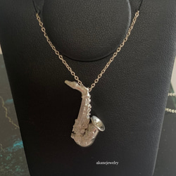 アルトサックスのネックレス 7枚目の画像