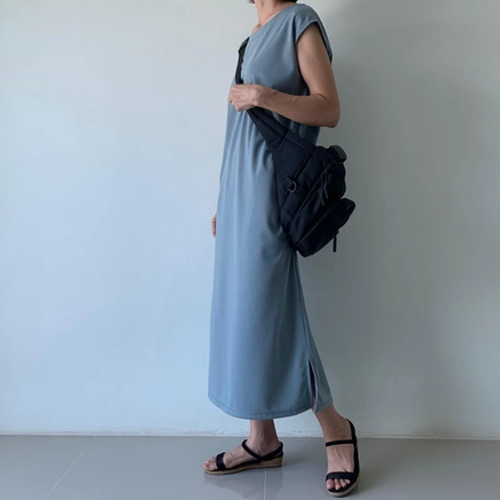 ゆったりワンピース アースカラー水色 スエットアイラインロング