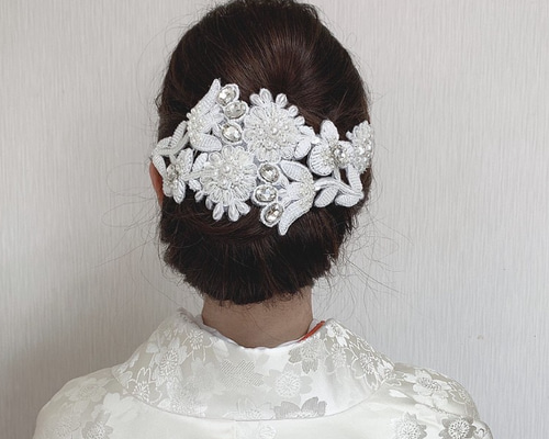 ビーズ刺繍が豪華なヘッドドレス 3点セット 結婚式 白無垢 ビーズ刺繍が豪華なヘッドドレス 3点セット 結婚式 白無垢
