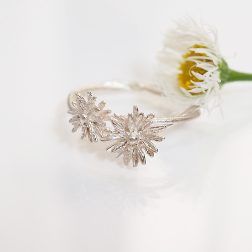 イングリッシュ・デイジーリング (silver) 指輪・リング Ainsel 通販