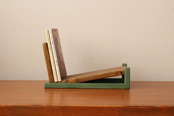 マガジンスタンド　マガジンラック　本棚　ブックスタンド　レトロ　木製　グリーン ブックスタンド（グリーン）CDラック アンティーク調 本棚・絵