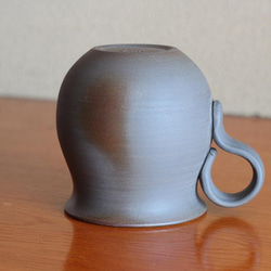 備前焼の丸いかわいいコーヒーカップ（渋め） 3枚目の画像