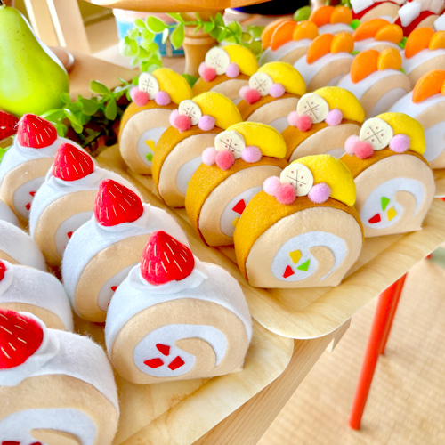 おままごと☆フェルトのパン&ロールケーキ屋さん おもちゃ・人形
