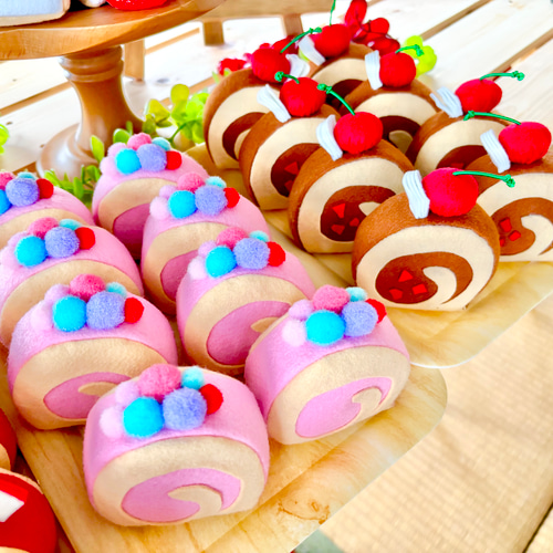 おままごと☆フェルトのパン&ロールケーキ屋さん おもちゃ・人形