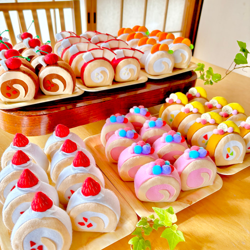 おままごと☆フェルトのパン&ロールケーキ屋さん おもちゃ・人形