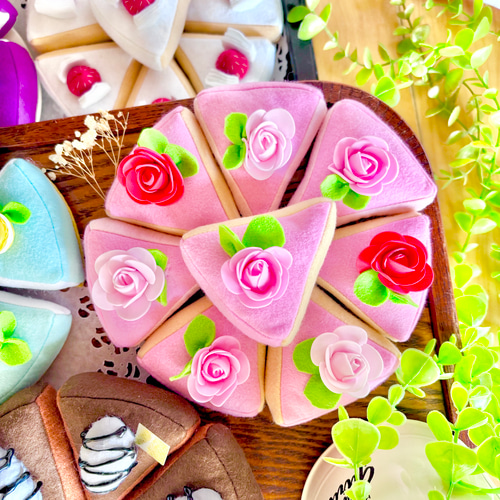 おままごと☆フェルトのパン&三角ケーキ屋さん おもちゃ・人形 banana